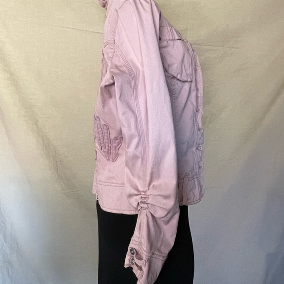 Lavender Button-Front Ribbed Tank Top - Picture 7 of 12